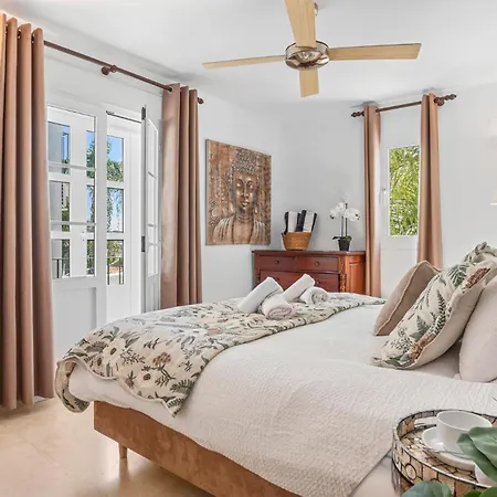 Cozy 1 Bedroom In Benavista * Estepona