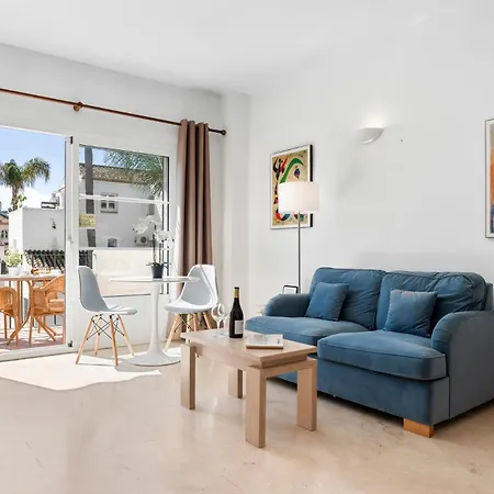 Cozy 1 Bedroom In Benavista *